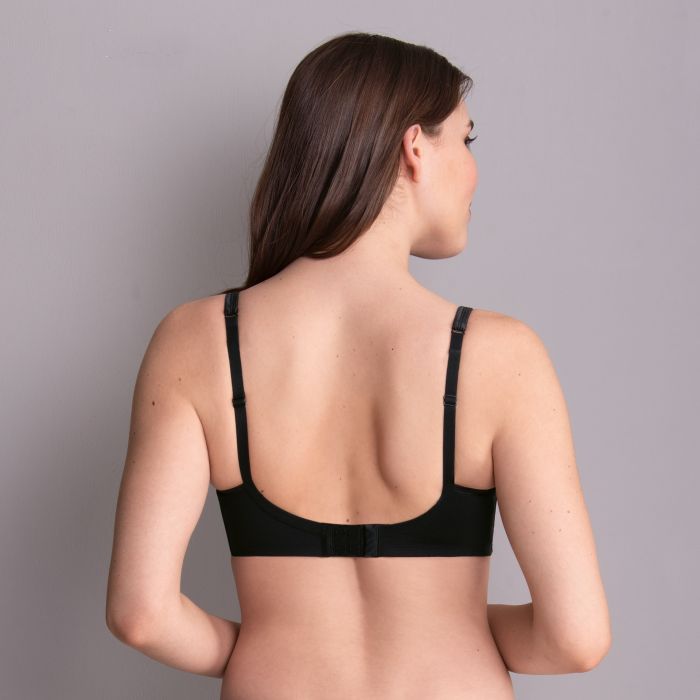 Are you wearing the right bra? A bra fitting expert joined us to talk about  what you need to know., By Tonya Francisco